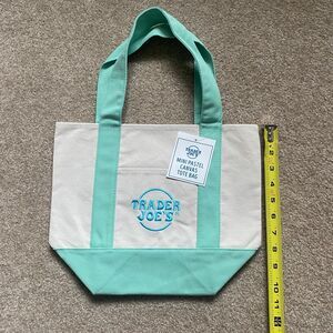 Trader Joes Mini Canvas Tote Bag Pastel Green NWT Grocery Everyday Bag